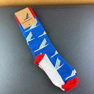 NEW Piedmont Airlines Planes Aviation American READ Men’s Dress Socks size 6-12